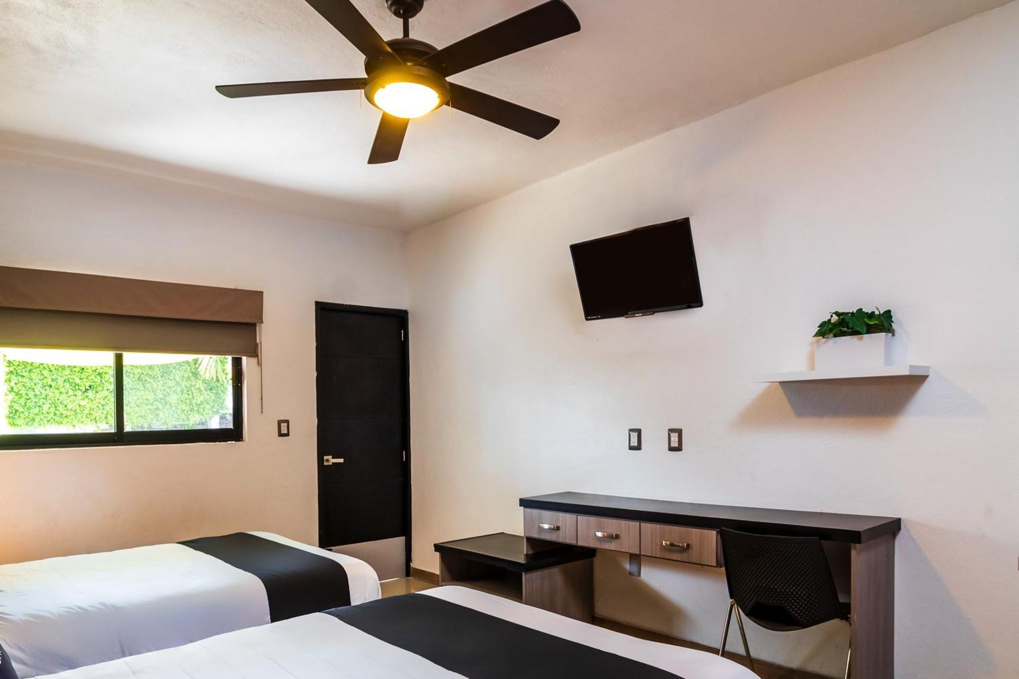 Collection O Hotel Mango,Six Flags Hurricane Harbor אואקסטפק מראה חיצוני תמונה